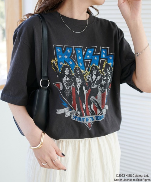 DISCOAT（ディスコート）の「≪WEB限定≫【ユニセックス】アソートバンドバックプリントT（Tシャツ/カットソー・レディース・ブラック系その他2/ブラック系その他/ブラック系その他3・FREE）」の10枚目の写真