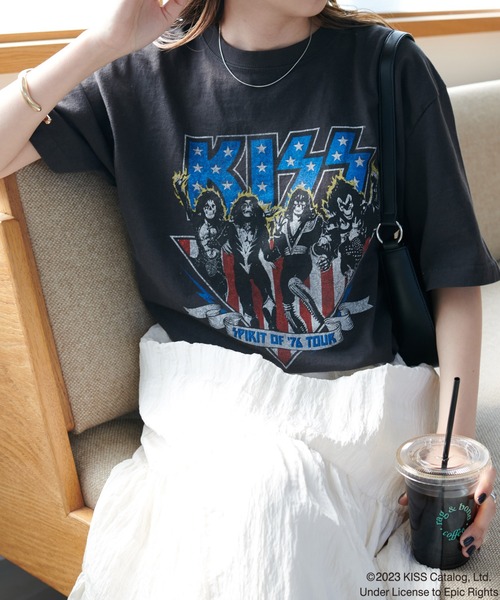 DISCOAT（ディスコート）の「≪WEB限定≫【ユニセックス】アソートバンドバックプリントT（Tシャツ/カットソー・レディース・ブラック系その他2/ブラック系その他/ブラック系その他3・FREE）」の11枚目の写真