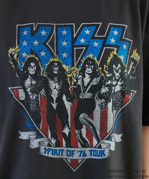 DISCOAT（ディスコート）の「≪WEB限定≫【ユニセックス】アソートバンドバックプリントT（Tシャツ/カットソー・レディース・ブラック系その他2/ブラック系その他/ブラック系その他3・FREE）」の22枚目の写真