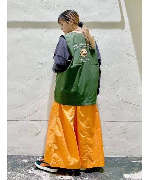 niko and...（ニコアンド）の「刺繍ミリタリーベスト（ベスト・メンズ・チャコール/カーキ/アイボリー/ベージュ・FREE）」の16枚目の写真