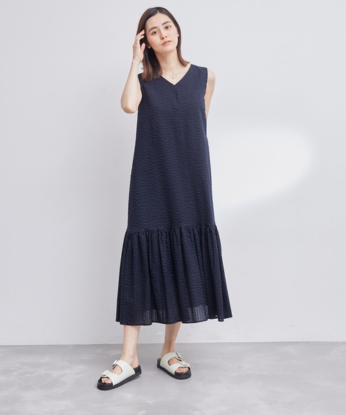 ROPE'（ロペ）の「ビジューバックルサンダル（サンダル・レディース・ブラック/オフホワイト・38/39/36/37）」の4枚目の写真