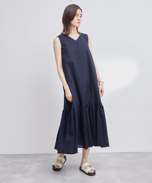 ROPE'（ロペ）の「ビジューバックルサンダル（サンダル・レディース・ブラック/オフホワイト・38/39/36/37）」の3枚目の写真