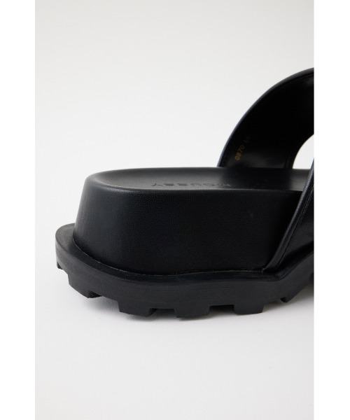 MOUSSY(マウジー)の「PVC CHUNK サンダル(サンダル・レディース・ブラック/クリア・SMALL/MEDIUM/LARGE)」の16枚目の写真