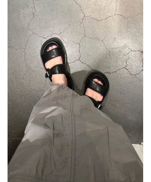 MOUSSY(マウジー)の「PVC CHUNK サンダル(サンダル・レディース・ブラック/クリア・SMALL/MEDIUM/LARGE)」の19枚目の写真