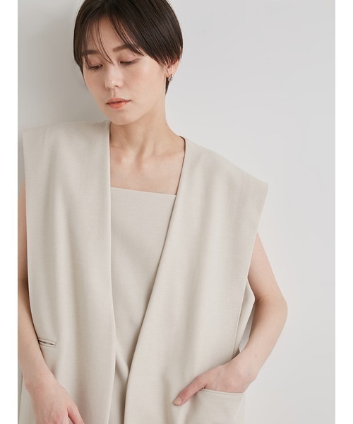 emmi(エミ)の「【emmi atelier】ベスト×キャミワンピースset(ワンピース・レディース・オリーブ/ライトベージュ/ブラック・1/0)」の9枚目の写真