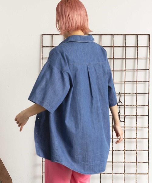PBLIM（ページボーイリム）の「PAGEBOYLIM/ルーズデニムシャツ（シャツ/ブラウス・レディース・ブラック/ブルー・FREE）」の11枚目の写真