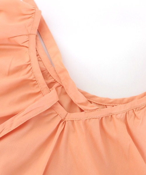 Pierrot(ピエロ)の「2wayボリュームスリーブブラウス(シャツ/ブラウス・レディース・ブラック/オフホワイト/オレンジ・L/M)」の21枚目の写真