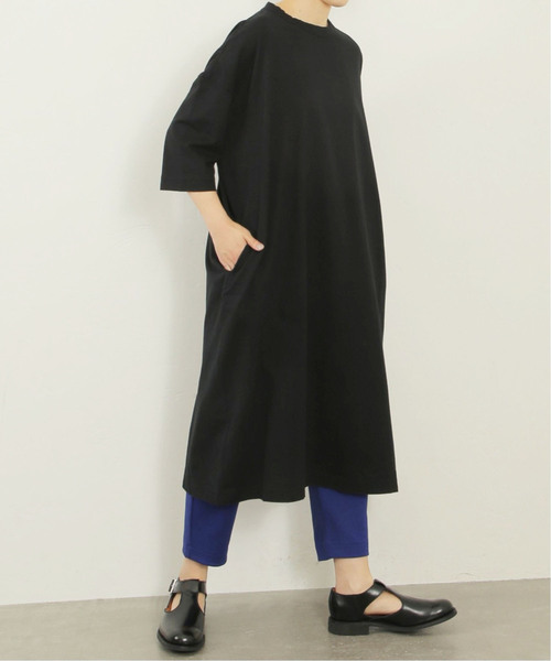JOURNAL STANDARD LUXE(ジャーナルスタンダード ラックス)の「《追加2》クラシックテンジク スタンダードクルーネックワンピース(ワンピース・レディース・ブラック/ホワイト×ホワイト・MEDIUM/SMALL)」の3枚目の写真