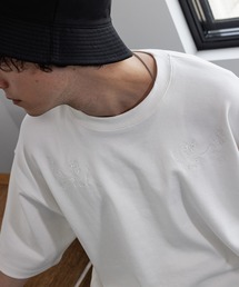 RAGEBLUE（レイジブルー）の「スムーステック/フラワー刺繍Tシャツ（Tシャツ/カットソー）」