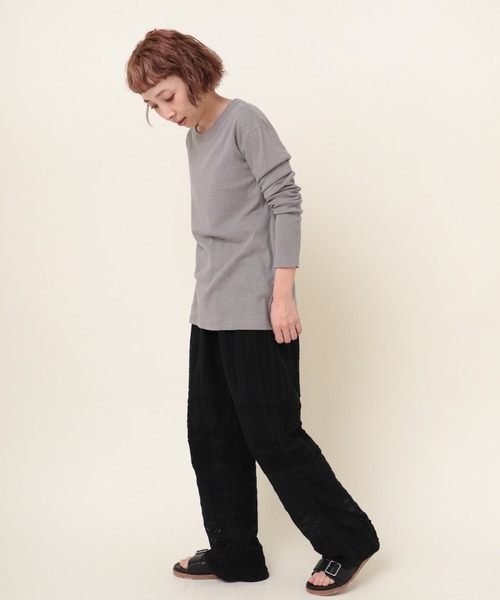 RNA-N（アールエヌエーエヌ）の「M2085 C/HEMPフライスロンT（Tシャツ/カットソー・レディース・グレー/オフホワイト/ブラック・MEDIUM）」の18枚目の写真