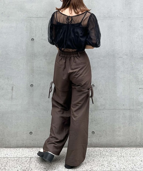 archives(アルシーヴ)の「クロップドインナー付バルーンチュールTOPS(Tシャツ/カットソー・レディース・アイボリー/ブラック/ローズ・MEDIUM)」の6枚目の写真