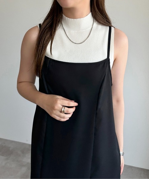 apres jour mignon(アプレジュールミニョン)の「クロップドハイネックトップス【ZOZOTOWN限定アイテム】(ニット/セーター・レディース・パープル/ブラック/オフホワイト・X-LARGE/フリー)」の5枚目の写真