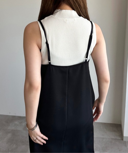 apres jour mignon(アプレジュールミニョン)の「クロップドハイネックトップス【ZOZOTOWN限定アイテム】(ニット/セーター・レディース・パープル/ブラック/オフホワイト・X-LARGE/フリー)」の7枚目の写真