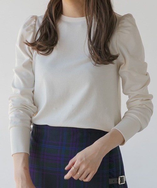 URBAN RESEARCH Sonny Label（アーバンリサーチサニーレーベル）の「コンパクトパフスリーブプルオーバー（Tシャツ/カットソー・レディース・ベージュ系その他/ブラック/オフホワイト・FREE）」の4枚目の写真