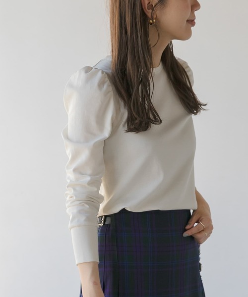 URBAN RESEARCH Sonny Label（アーバンリサーチサニーレーベル）の「コンパクトパフスリーブプルオーバー（Tシャツ/カットソー・レディース・ベージュ系その他/ブラック/オフホワイト・FREE）」の5枚目の写真