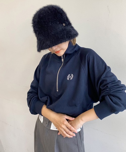 one after another NICE CLAUP（ワンアフターアナザーナイスクラップ）の「ハーフジップワンポイント刺繍スウェット【ZOZO限定商品】（スウェット・レディース・オフホワイト/オートミール/ネイビー・FREE）」の15枚目の写真