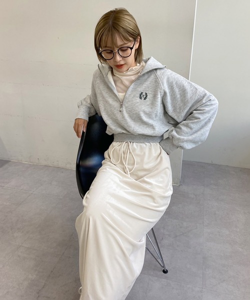 セール】ハーフジップワンポイント刺繍スウェット【ZOZO限定商品
