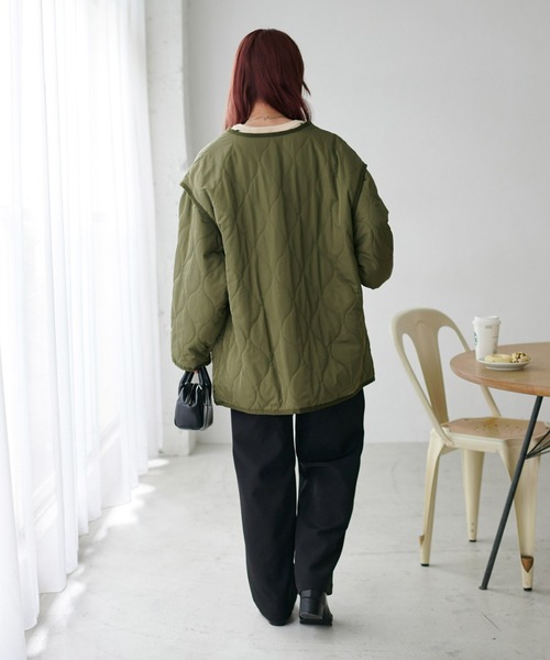 DISCOAT（ディスコート）の「【WEB限定】袖取り外しキルトジャケット（ミリタリージャケット・レディース・カーキ/アイボリー/ブラック/グレイッシュベージュ・MEDIUM/FREE）」の12枚目の写真