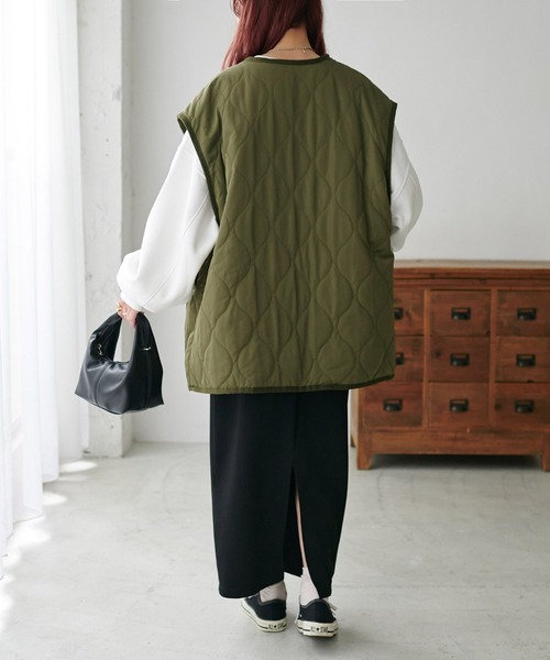 DISCOAT（ディスコート）の「【WEB限定】袖取り外しキルトジャケット（ミリタリージャケット・レディース・カーキ/アイボリー/ブラック/グレイッシュベージュ・MEDIUM/FREE）」の6枚目の写真