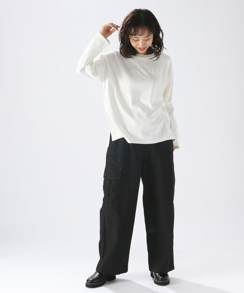 niko and...（ニコアンド）の「COLORマイスターBIGロンTEE（Tシャツ/カットソー・レディース・オフホワイト/ブルー/アイボリー/ブラック/レッド/グリーン・BIG(L)/MEDIUM）」の13枚目の写真