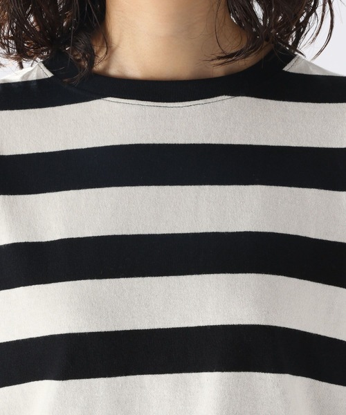 niko and...（ニコアンド）の「COLORマイスターBIGロンTEE（Tシャツ/カットソー・レディース・オフホワイト/ブルー/アイボリー/ブラック/レッド/グリーン・BIG(L)/MEDIUM）」の21枚目の写真