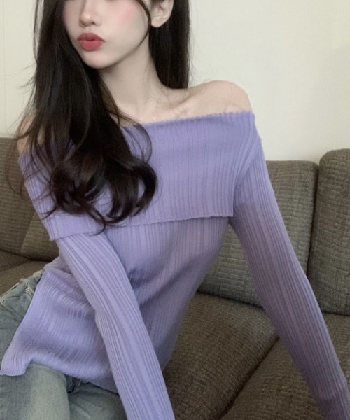 gossip！ロサンゼルス（ゴシップロサンゼルス）の「オフショル スムースカットソー（Tシャツ/カットソー・レディース・オフホワイト/ブラック/ホワイト/パープル・FREE）」の6枚目の写真