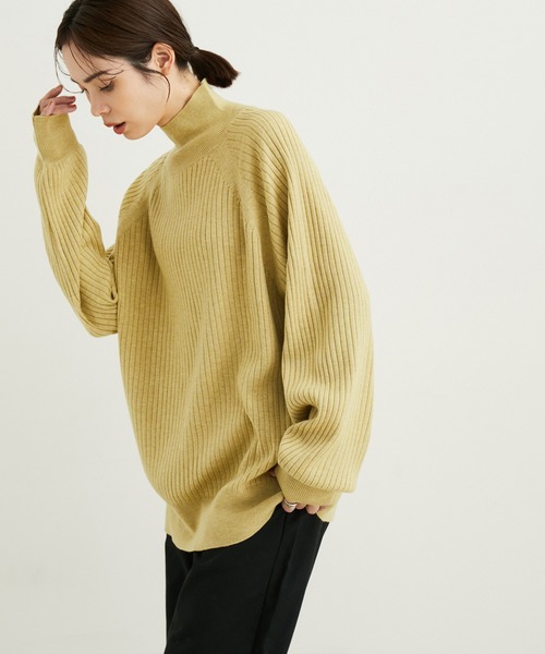 le cercle ADAM ET ROPE'（ルセルクルアダムエロペ）の「ラグランリブタートル（ニット/セーター・レディース・パープル/レンガ/チャコールグレー/ベージュ系その他/マスタード/サックスブルー・M/L）」の5枚目の写真