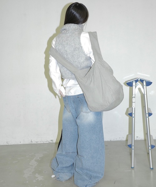 igi（イジ）の「WEARING BIG SHOULDER TOTE / ウェアリングビッグ 