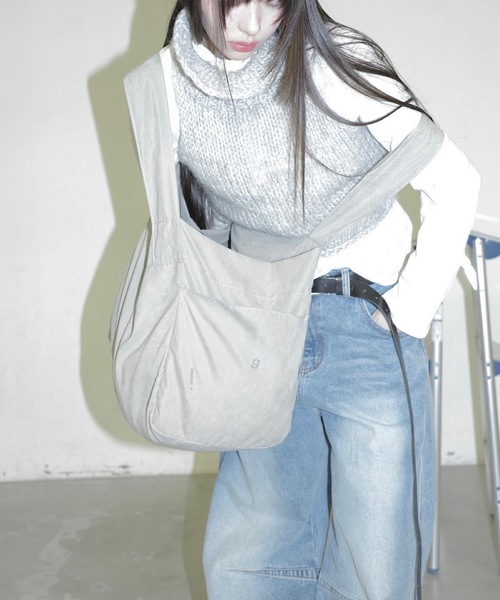 igi（イジ）の「WEARING BIG SHOULDER TOTE / ウェアリングビッグ 