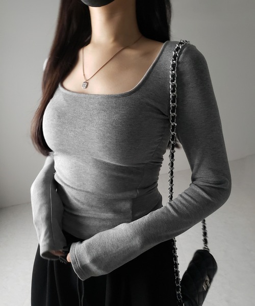 me+em select（ミームセレクト）の「SNSで話題！【 裏起毛 ／ カップ付き 】スクエアネックスリムカットソートップス（Tシャツ/カットソー・レディース・グレー/ブラック/ホワイト・FREE）」の12枚目の写真