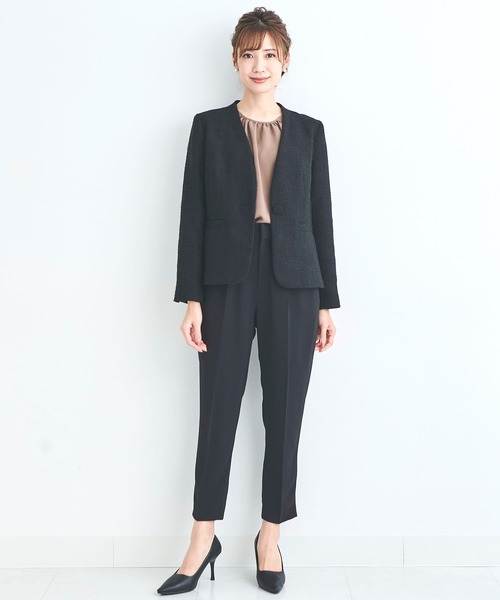 DRESS LAB(ドレスラボ)の「【手洗い可/セレモニースーツ】ツイードノーカラージャケット・タックセンタープレスパンツ 2点セット ≪卒業式 入学式 ママスーツ≫(スーツセット・レディース・ネイビー/アイボリー/ブラック・LL/L/S/M)」の4枚目の写真
