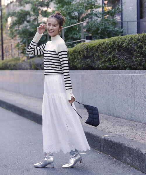 N.(N. Natural Beauty Basic)(エヌエヌナチュラルビューティーベーシック)の「◆スリットカフス総針ニット(ニット/セーター・レディース・オフホワイト/ホワイト×ブラック/グレー/ピンク・MEDIUM)」の8枚目の写真