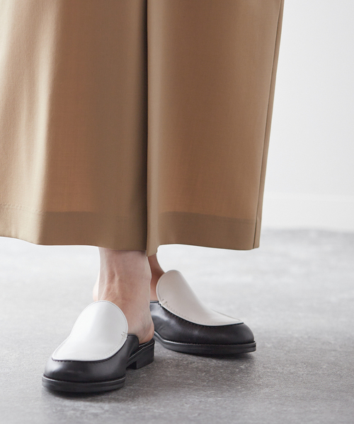 JANE SMITH / JOHN SMITH(ジェーンスミスジョンスミス)の「【JANE SMITH/ジェーンスミス】FLAT MULE SANDAL:フラットシューズ(その他シューズ・レディース・ブラック系その他・36/37/38)」の11枚目の写真