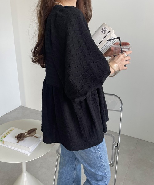 andme(アンドミー)の「チェック柄ふくれジャガードペプラムチュニックトップス(シャツ/ブラウス・レディース・オフホワイト/ブラック/コーラル/ライトグリーン・M)」の14枚目の写真