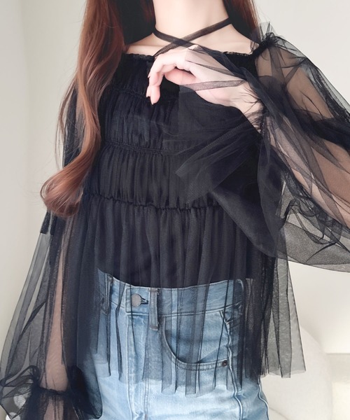 mily bilet(ミウィビレット)の「【mily bilet】自由自在な着こなしが楽しめる。リボン使い2WAYボリュームスリーブチュールオフショルブラウス(シャツ/ブラウス・レディース・アイボリー/ブラック/グレー・X-LARGE/SMALL/MEDIUM/LARGE)」の2枚目の写真