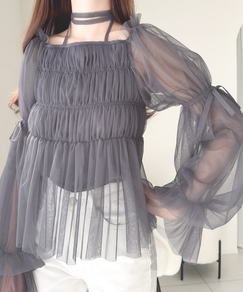 mily bilet(ミウィビレット)の「【mily bilet】自由自在な着こなしが楽しめる。リボン使い2WAYボリュームスリーブチュールオフショルブラウス(シャツ/ブラウス・レディース・アイボリー/ブラック/グレー・X-LARGE/SMALL/MEDIUM/LARGE)」の12枚目の写真