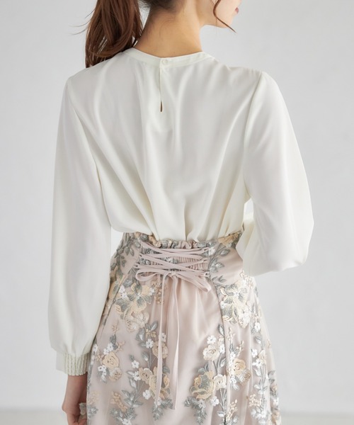 tocco closet（トッコ　クローゼット）の「パール付きタック入りベネシャンブラウス（シャツ/ブラウス・レディース・アイボリー/ピンク/ライトグレー/ネイビー・M）」の8枚目の写真
