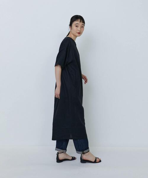 LOISIR（ロワズィール）の「リネンエンブロイダリーワンピース