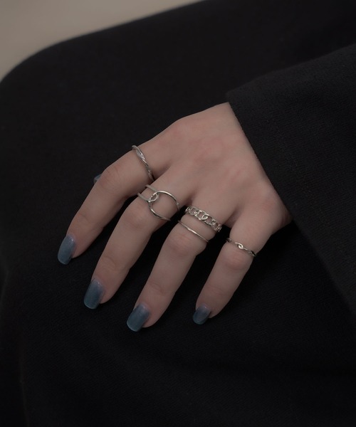yu-ka（ユーカ）の「YU-KA:ミニマルリング 5本セット（リング・レディース・シルバー/ゴールド・FREE）」の5枚目の写真