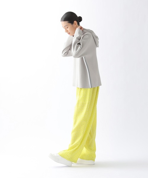 ZUCCa（ズッカ）の「ミラノリブニット / ニットプルオーバー / (O)（ニット/セーター・レディース・ダークグレー/ベージュ/ライトグレー・M size）」の11枚目の写真