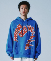 ISTKUNST（イストクンスト）の「A'GEM/9 × .kom『ISTKUNST/イストクンスト』 G&C HOODIE/英字グラフィック プルオーバーパーカー（パーカー）」
