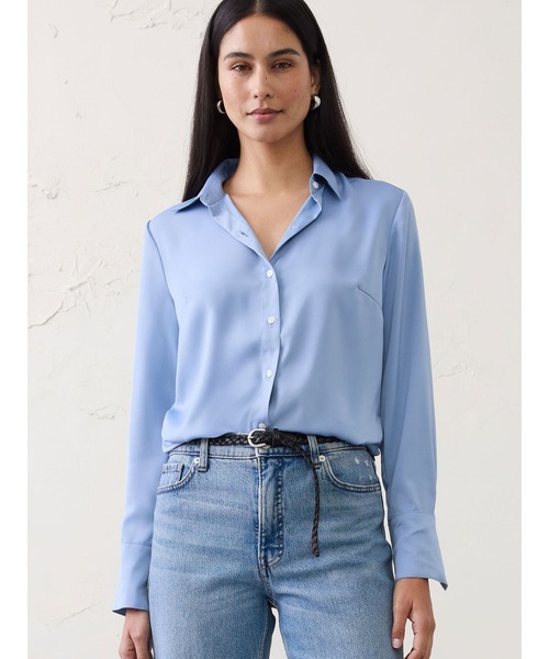 BANANA REPUBLIC FACTORY STORE（バナナリパブリック ファクトリーストア）の「BANANA REPUBLIC FACTORY STORE　　シルキークラシックシャツ（シャツ/ブラウス・レディース・グリーン/ネイビー/ブラック/ホワイト/ブラック系その他/ブラック系その他2/グリーン系その他/ライトブルー/ブルー系その他・S/M/L/XS）」の8枚目の写真