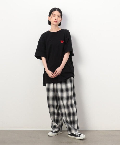 Purple&Yellow（パープルアンドイエロー）の「ハートロゴプリント ロング丈半袖Ｔシャツ（Tシャツ/カットソー・メンズ・ネイビー/ベージュ/ホワイト/ブラック・SMALL/MEDIUM/LARGE）」の13枚目の写真