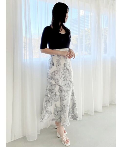 MERCURYDUO（マーキュリーデュオ）の「バイカラーワンポイントパールストラップヒールサンダル（サンダル・レディース・オフホワイト/ブラック・36/38）」の11枚目の写真