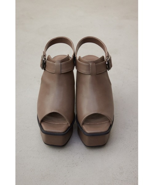 AZUL by moussy(アズールバイマウジー)の「ベルトデザインブーティーサンダル(サンダル・レディース・ブラック/ブラウン・SMALL/MEDIUM/LARGE/LL)」の16枚目の写真