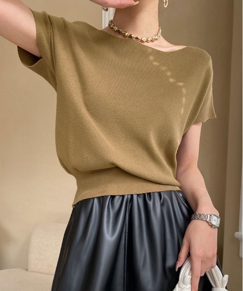 kirakiraShop(キラキラショップ)の「ボートネック 半袖 ニットソー(ニット/セーター・レディース・ピンク/ホワイト/ブルー/ブラック/マスタード/モカ/ベージュ・FREE)」の4枚目の写真