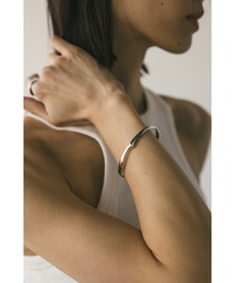 ツリーラインバングル