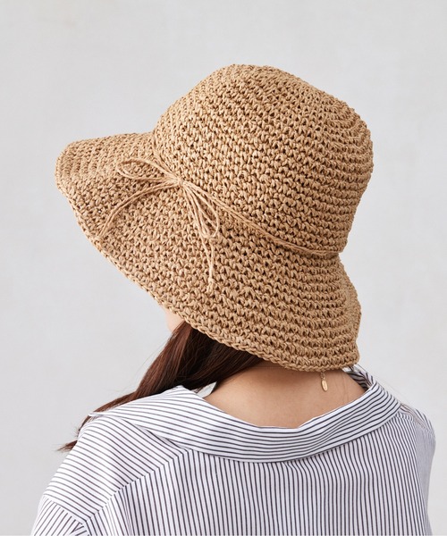 Chez toi(シェトワ)の「シンプル細編みペーパーHAT(ハット・レディース・ライトベージュ/ベージュ・FREE)」の4枚目の写真