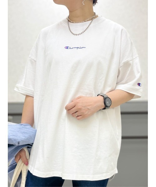 【関税込み】x Champion 刺繍入りコットンTシャツ お馴染みのロゴワッペン 】コットンUSA ワンポイント 刺繍 半袖