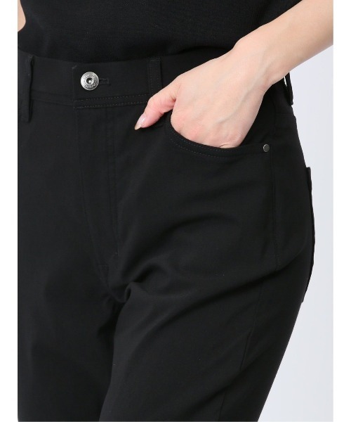 m.f.editorial（エムエフエディトリアル）の「美シャイン ストレッチ ストレートパンツ（チノパンツ・レディース・ブラック/ベージュ・S/MEDIUM/LARGE）」の21枚目の写真